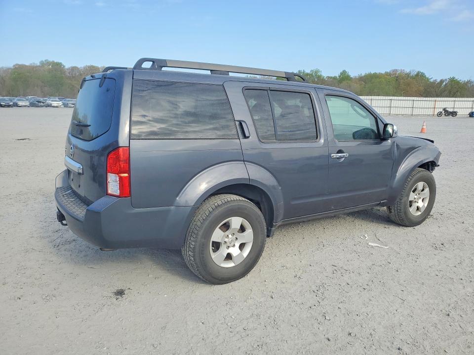 2011 Nissan Pathfinder s