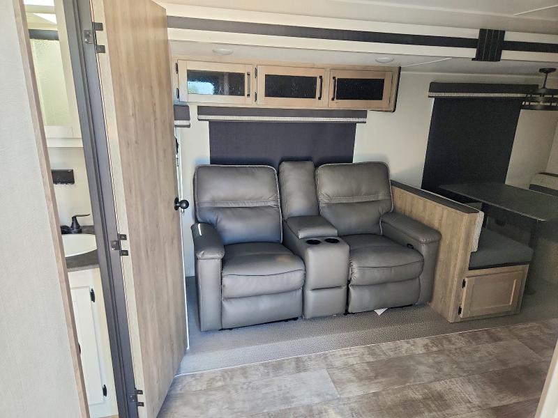 2025 Foresriver 2025 Palomino Puma-rv