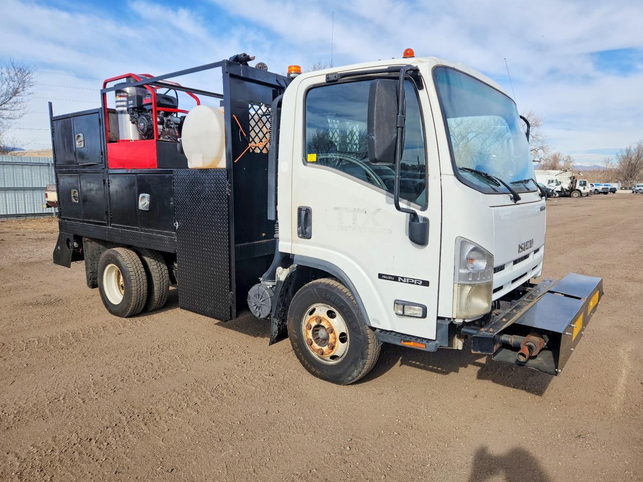 2012 Isuzu NPR Utility / Service Truck