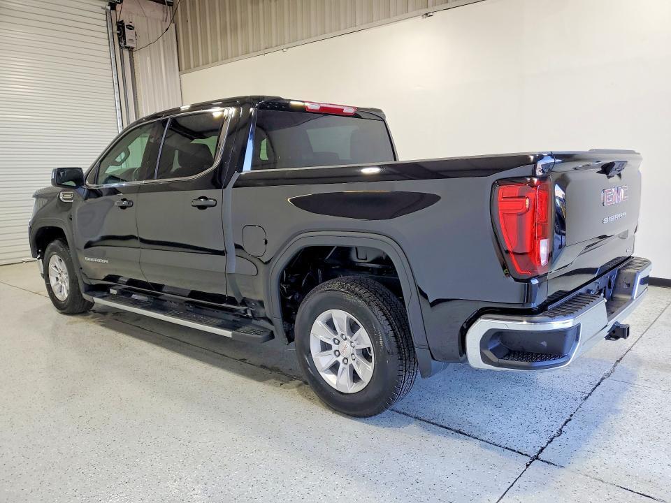 2026 GMC Sierra C1500 SLE