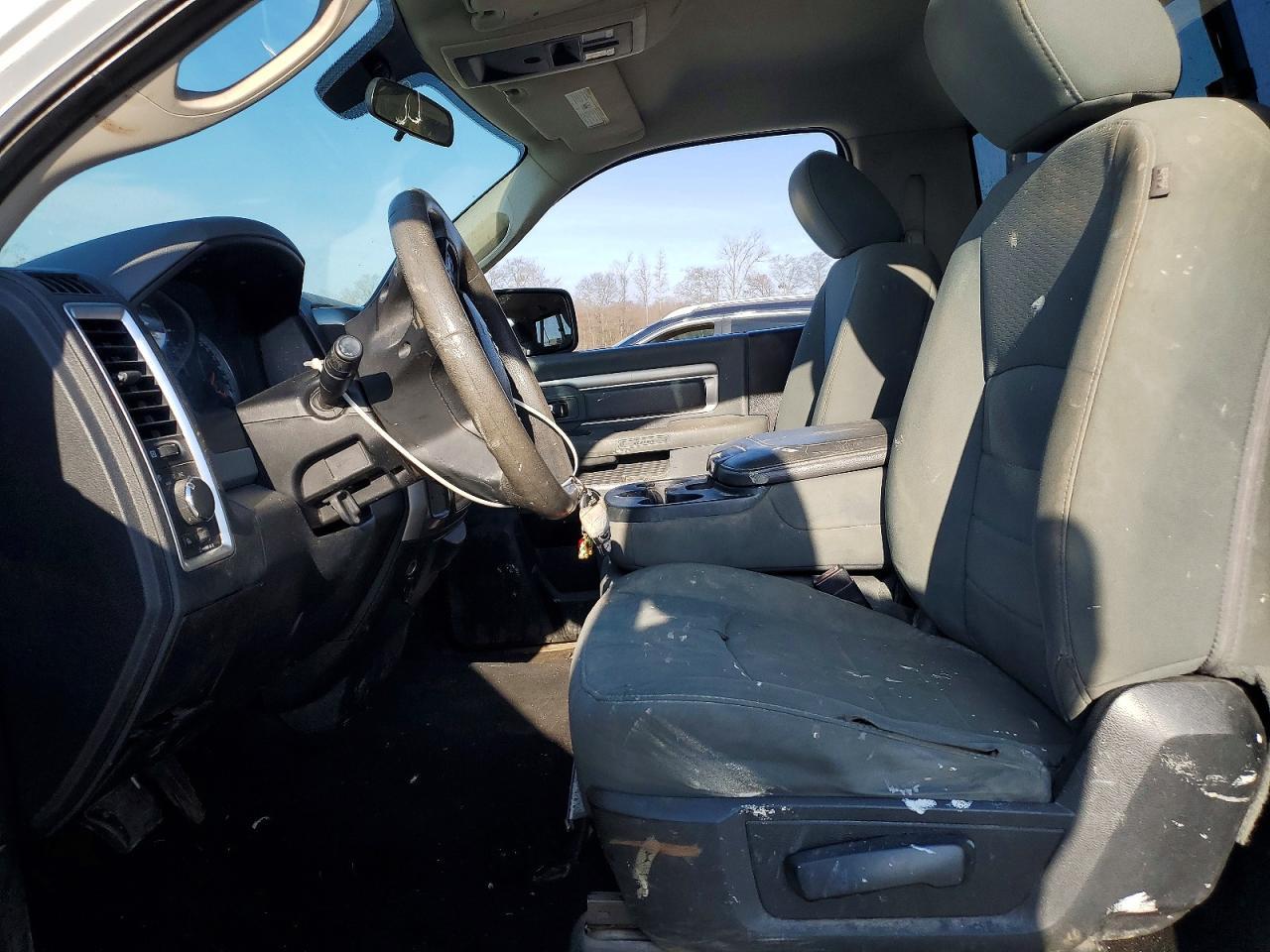 2013 Dodge RAM 1500 SLT