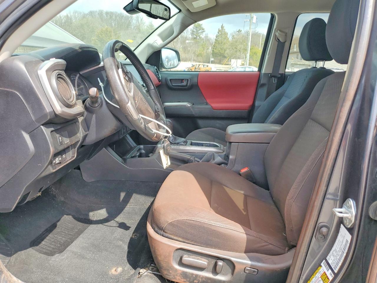 2022 Toyota Tacoma SR5 V6