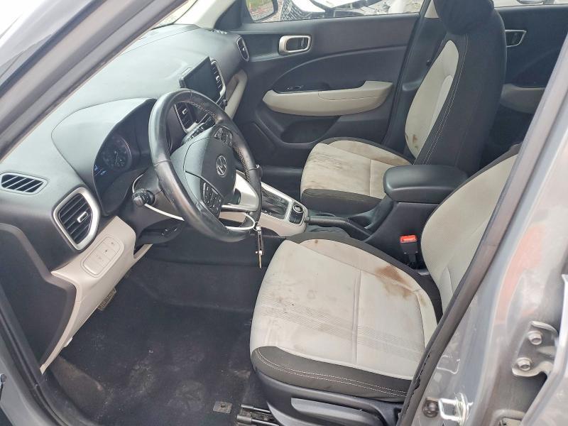 2022 Hyundai Venue sel