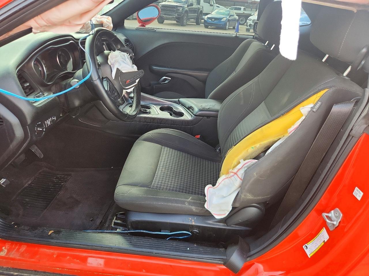 2018 Dodge Challenger r