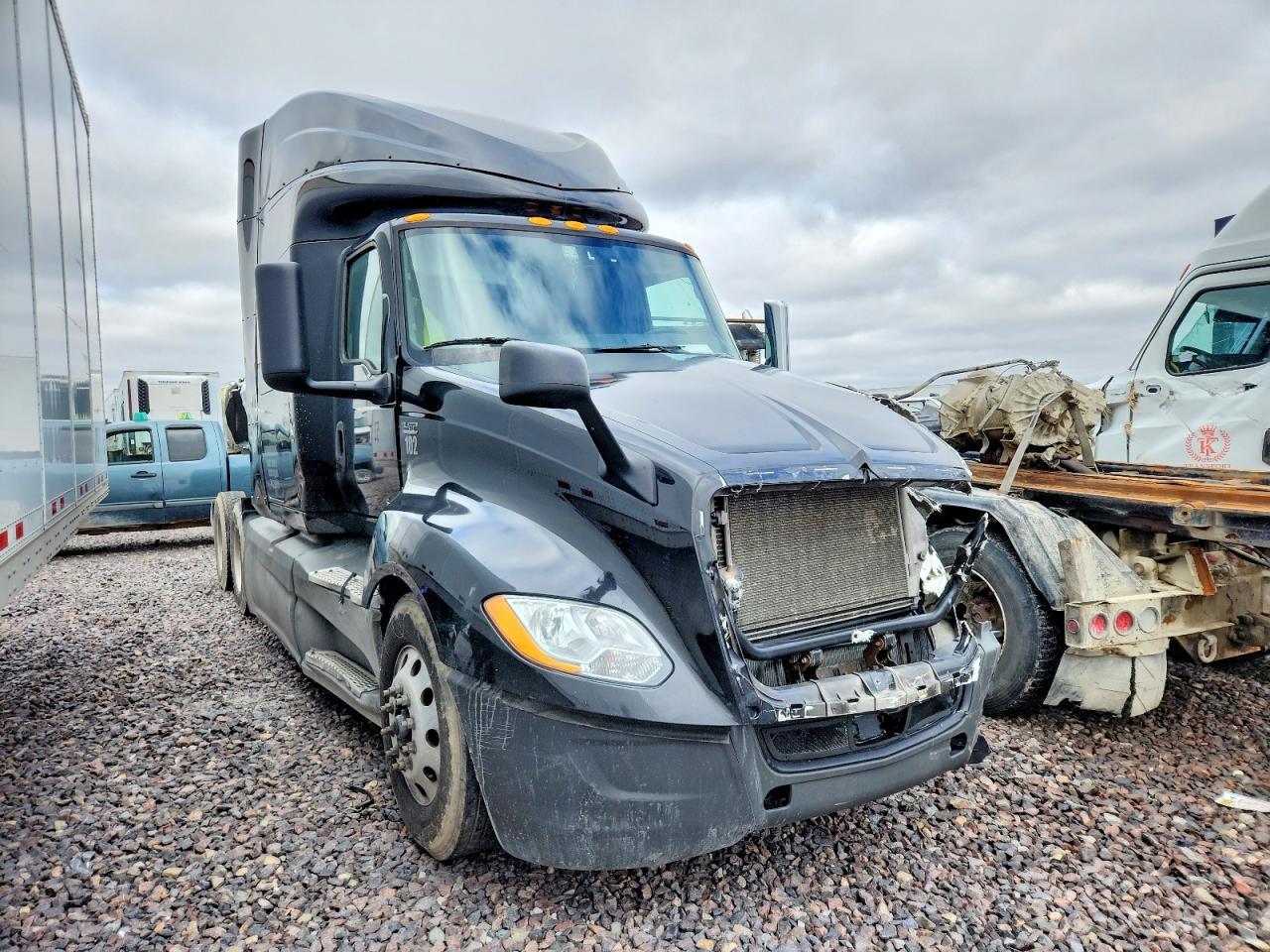2020 International LT625 Semi Truck
