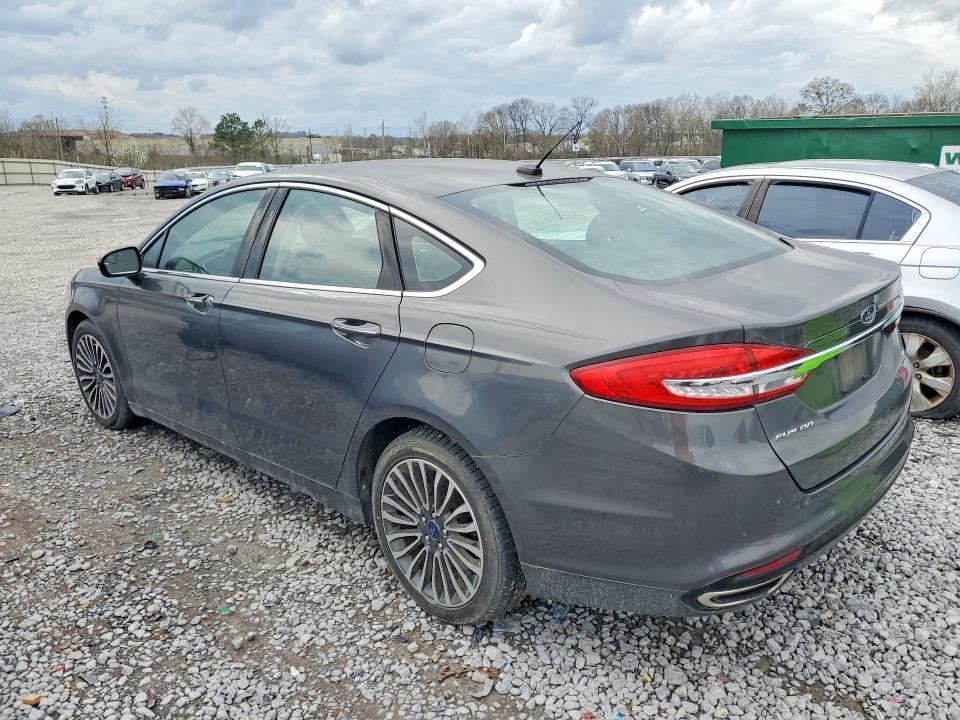 2017 Ford Fusion se