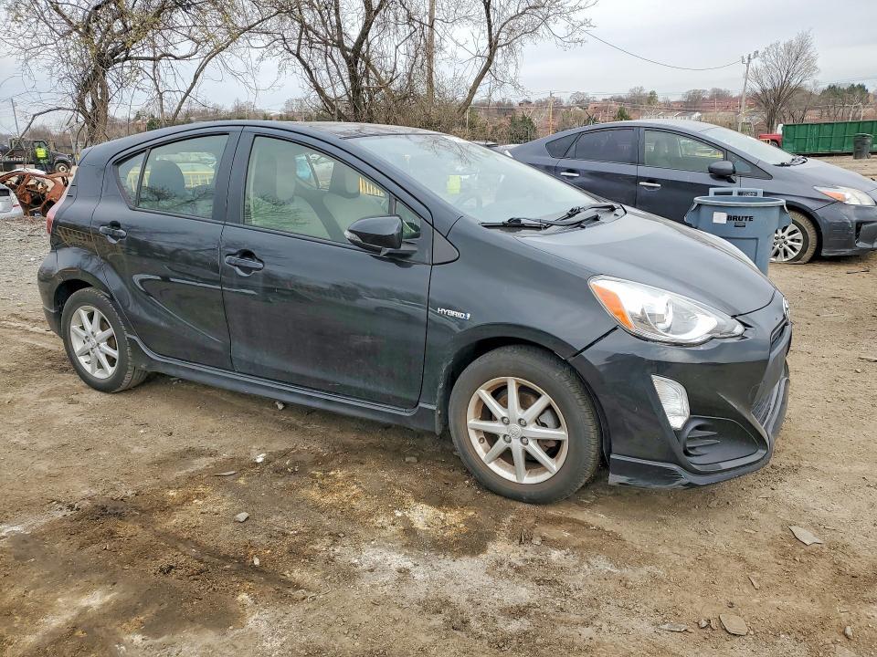 2017 Toyota Prius c one