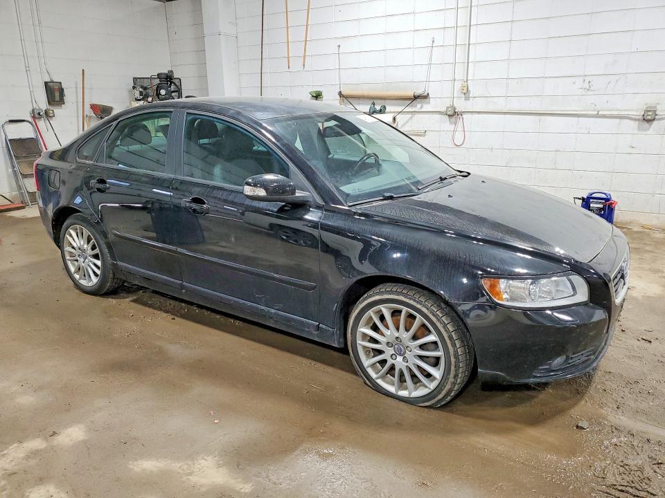 2011 Volvo S40 T5