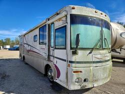 Salvage cars for sale from Copart Greenwell Springs, LA: 2000 Freightliner Chassis X Line Motor Home