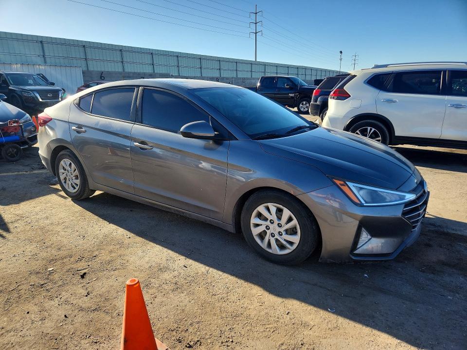 2020 Hyundai Elantra se