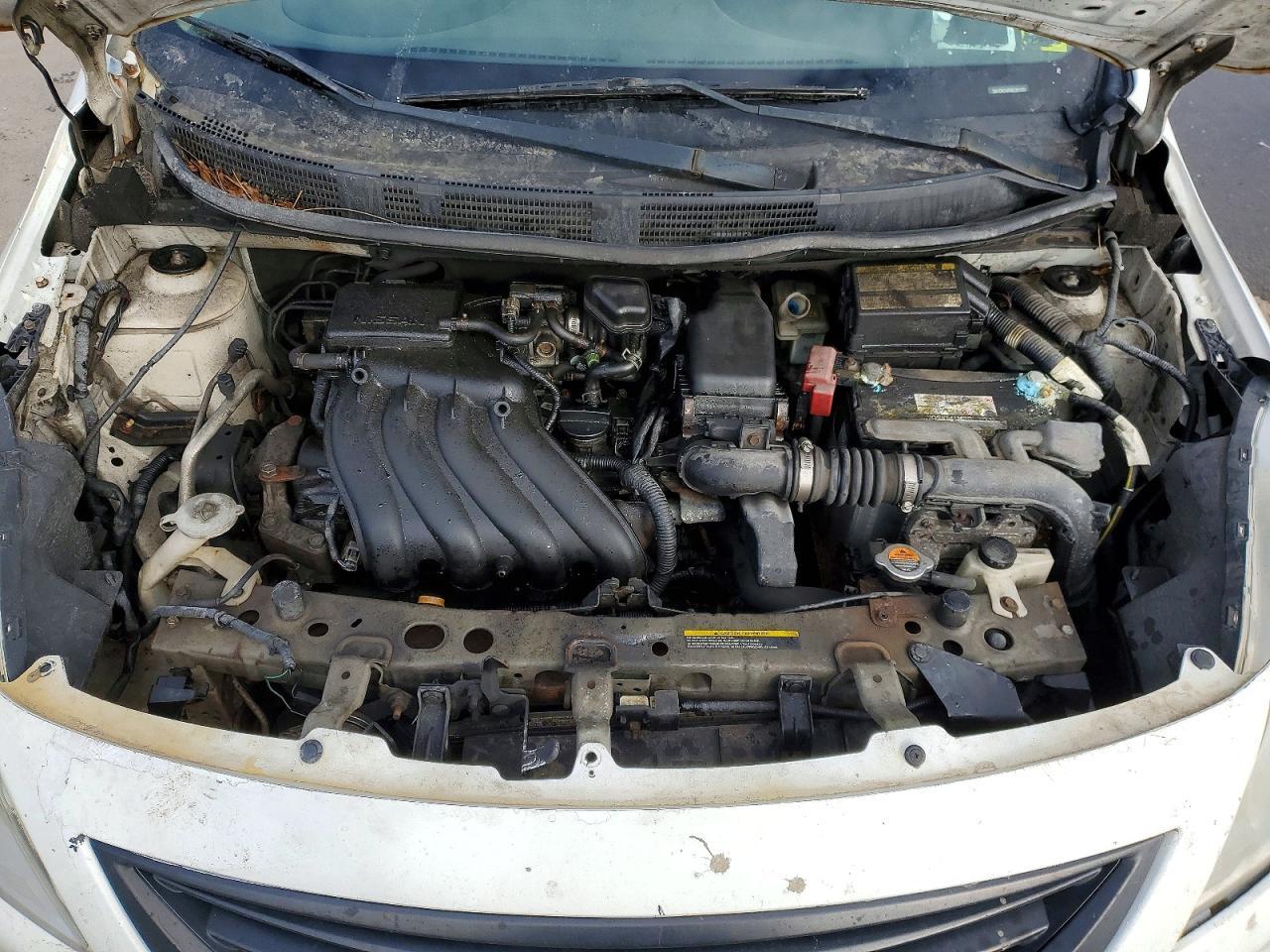 2014 Niss Versa