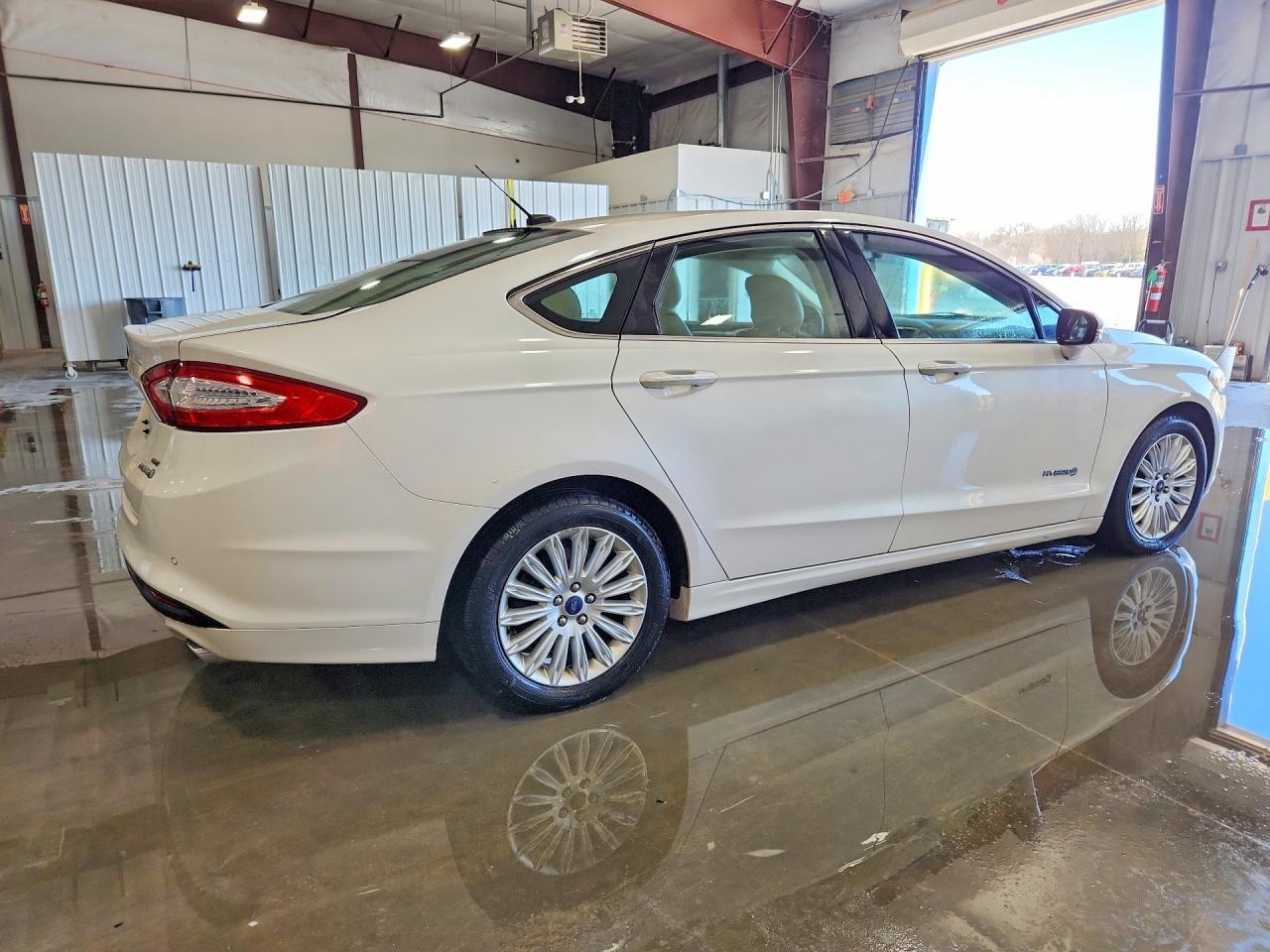 2013 Ford Fusion se Hybrid