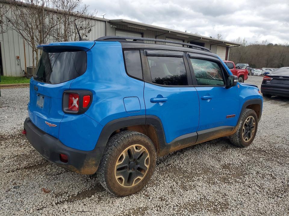 2015 Jeep Renegade Trailhawk