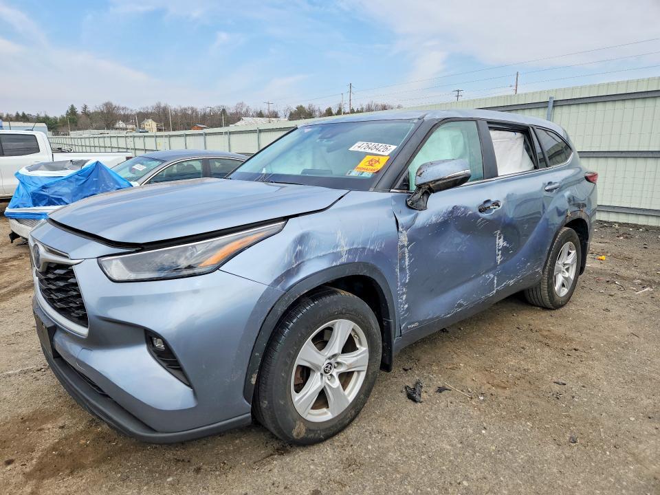 2023 Toyota Highlander Hybrid le