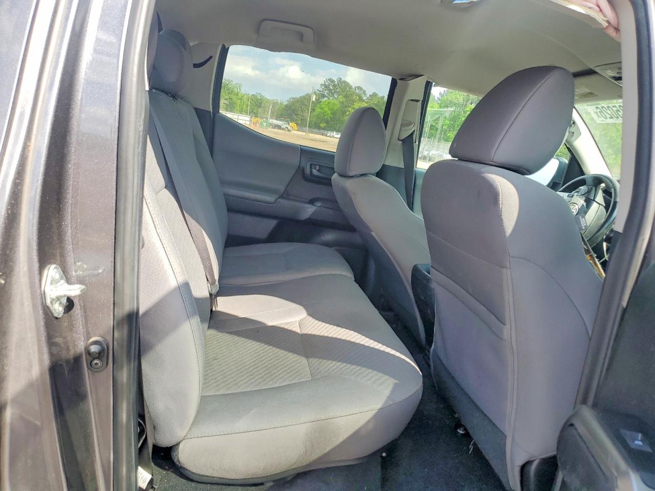 2021 Toyota Tacoma SR5 V6