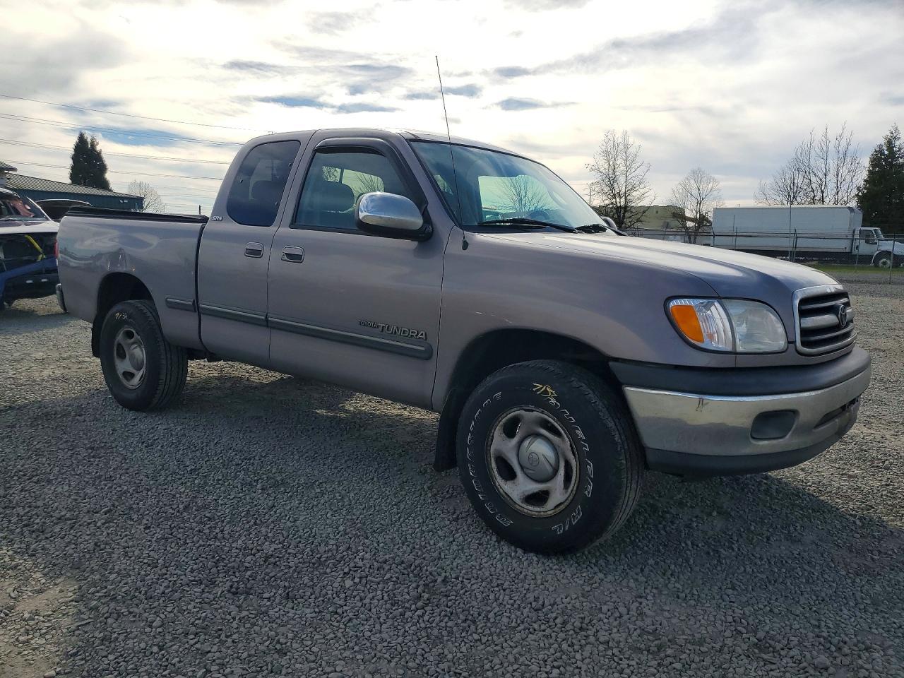 2000 Toyota Tundra SR5