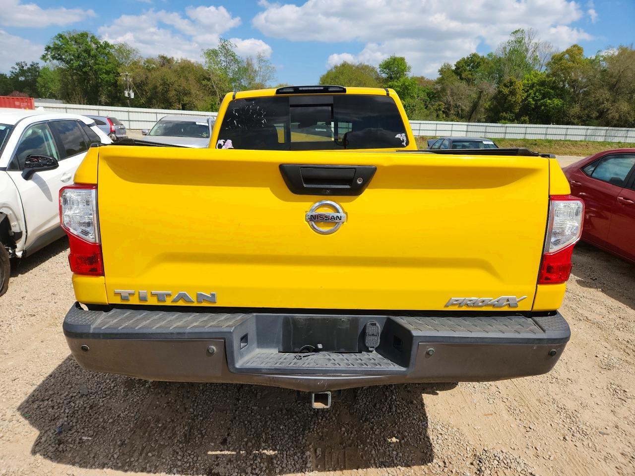 2018 Nissan Titan PRO-4X