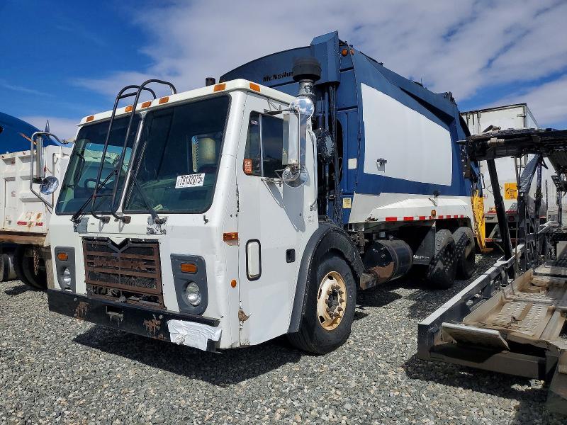 2008 Mack LEU613 Refuse Truck