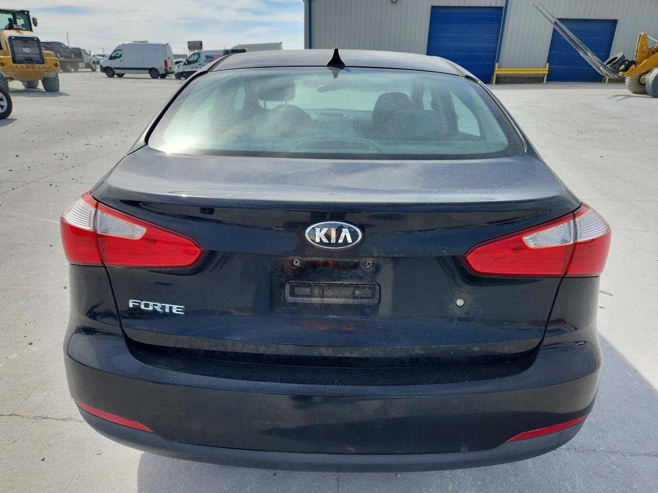 2015 KIA Forte lx