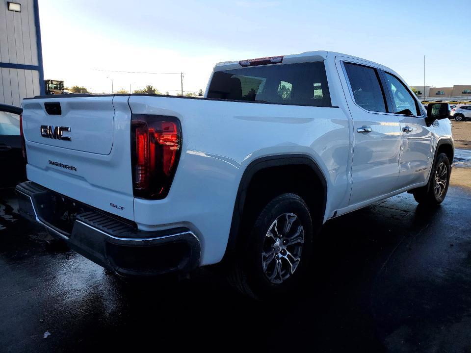 2025 GMC Sierra C1500 SLT