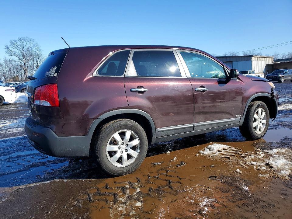 2011 KIA Sorento lx