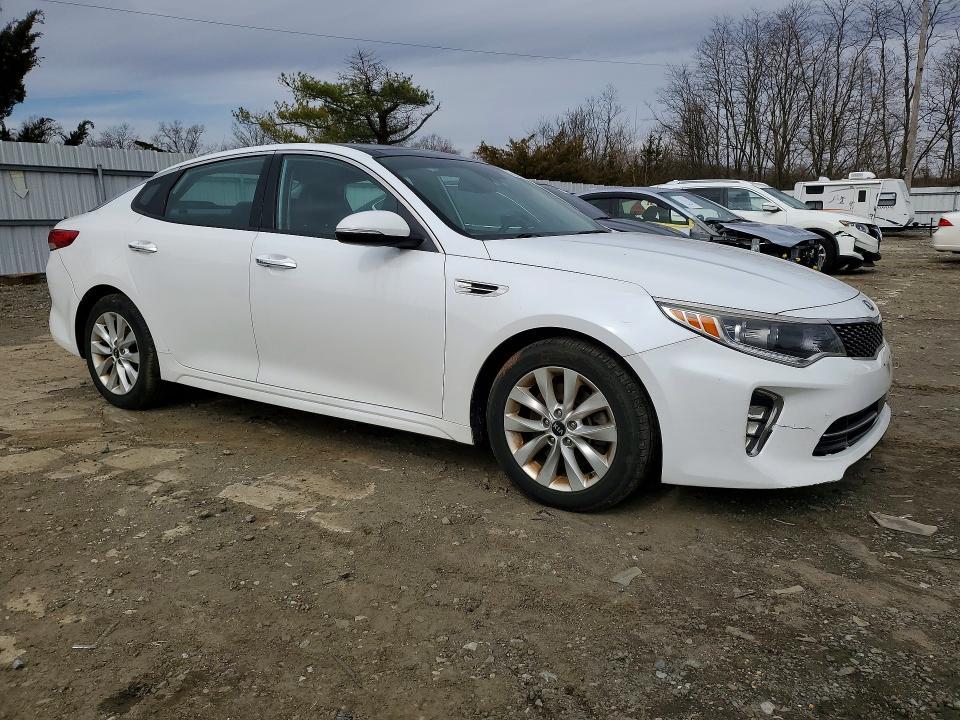 2018 KIA Optima ex