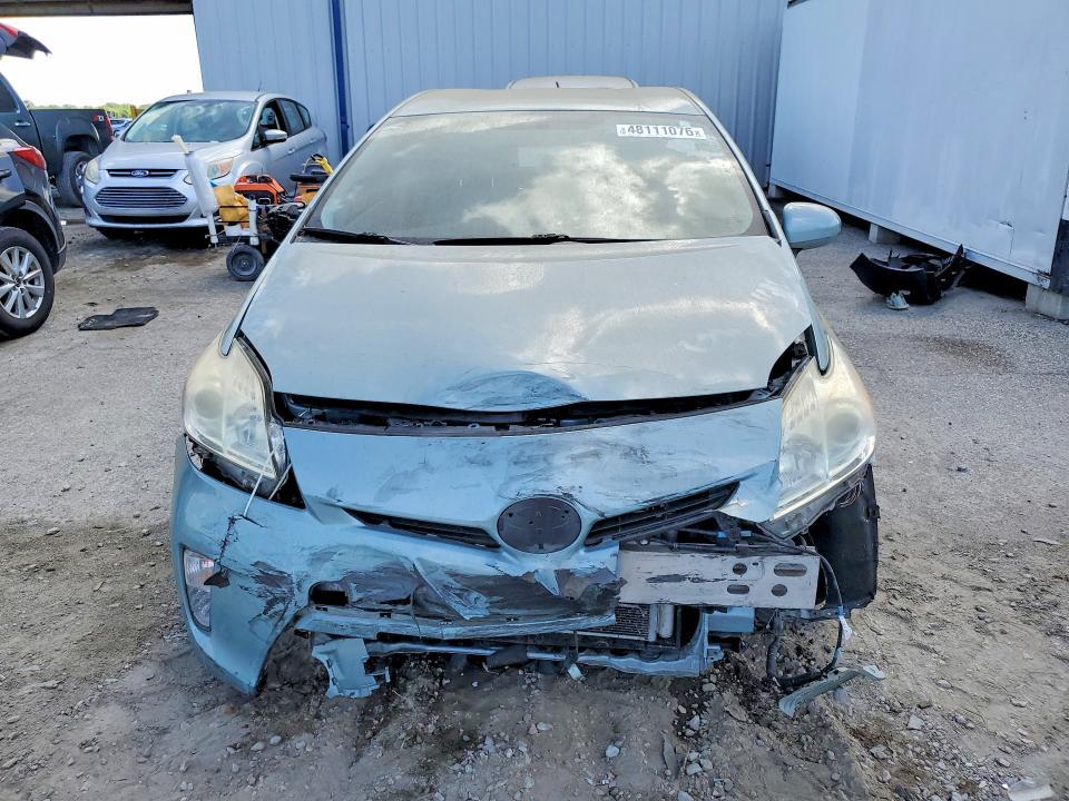 2015 Toyota Prius two