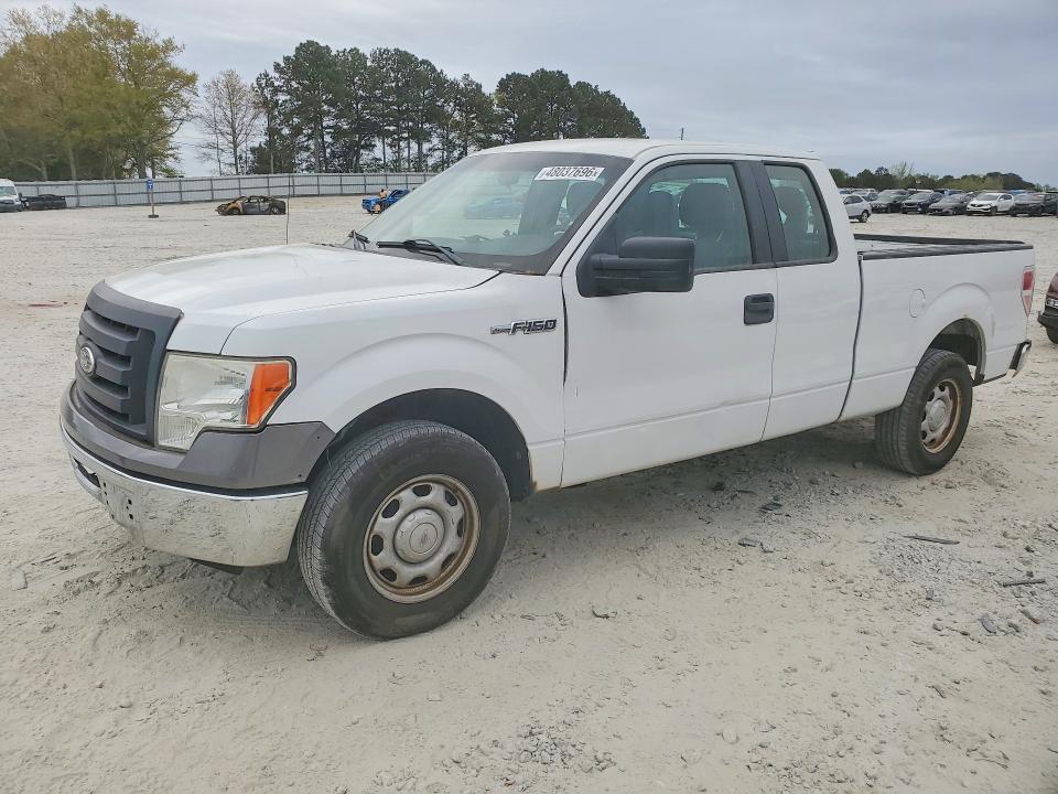 2011 Ford F150 Super cab