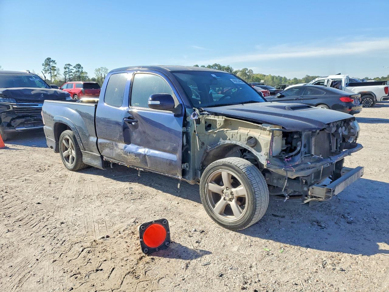 2013 Toyota Tacoma X-RUNNER V6