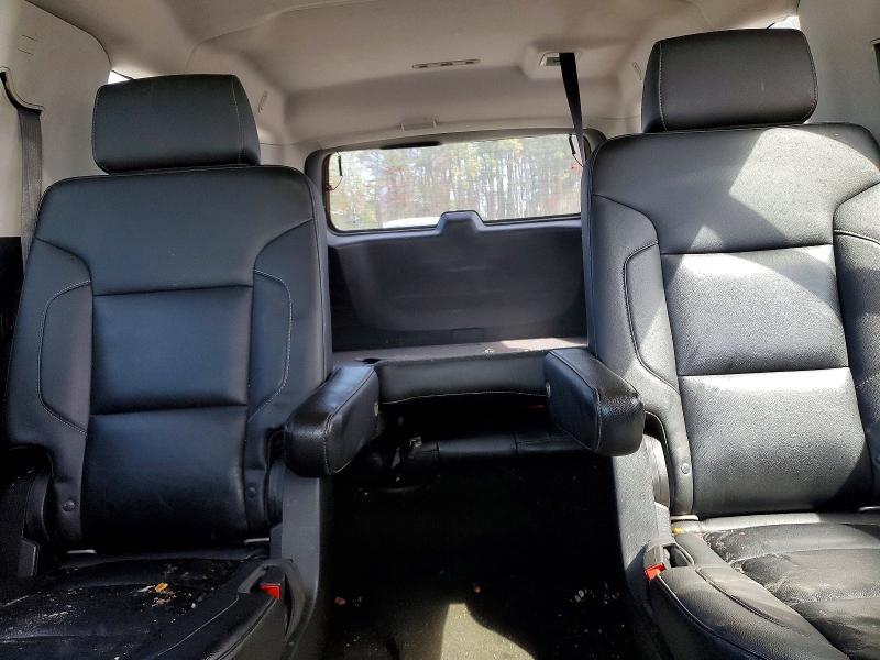 2018 Chevrolet Suburban K1500 lt