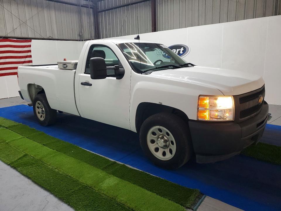 2013 Chev 1500 4X2 / Pickup