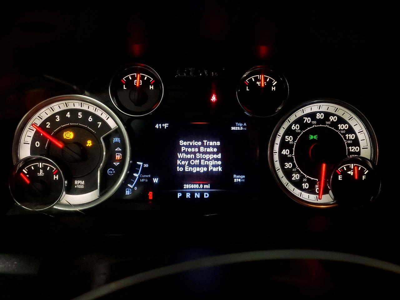 2014 Dodge RAM 1500 SLT