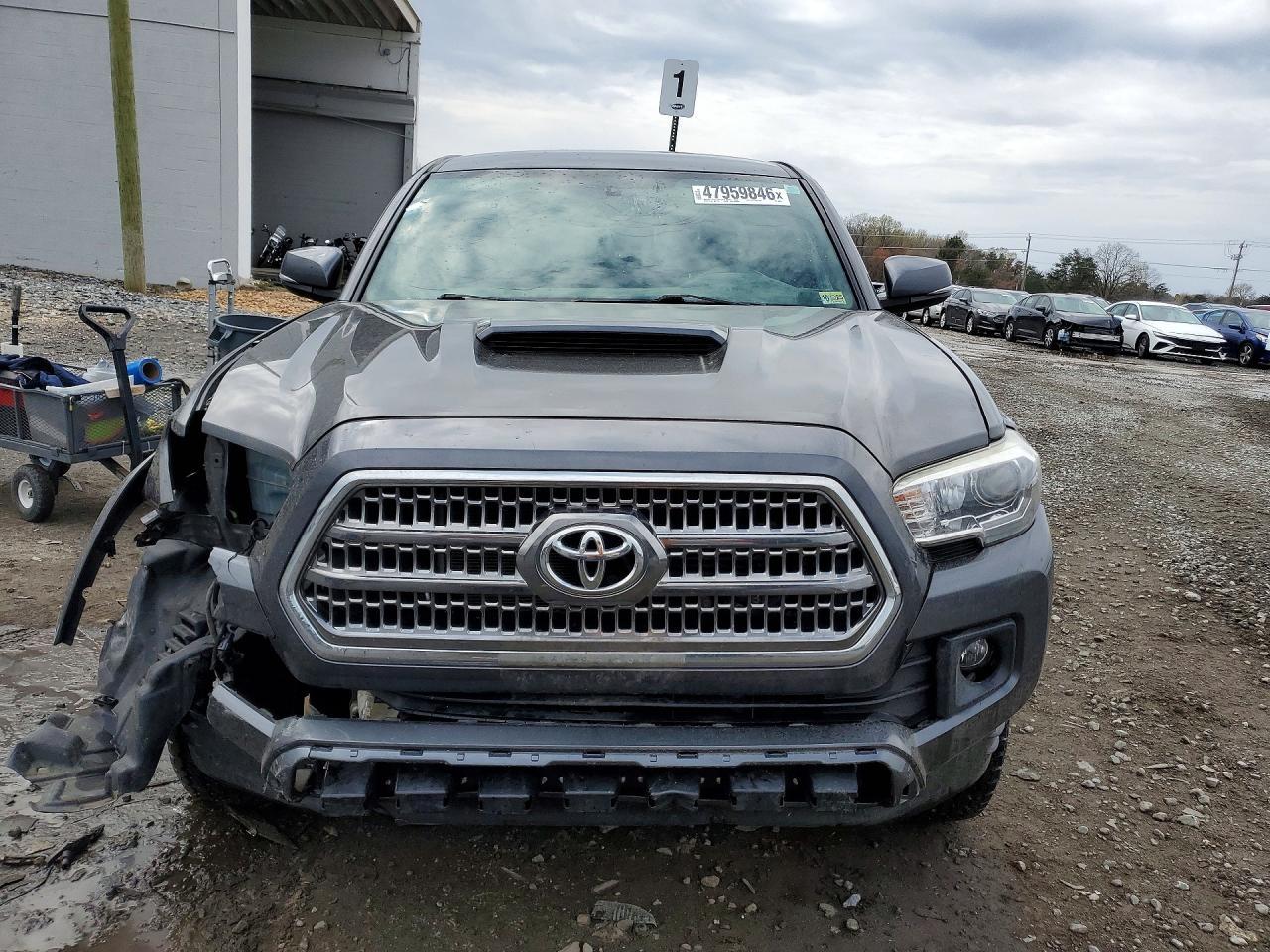2017 Toyota Tacoma TRD Sport