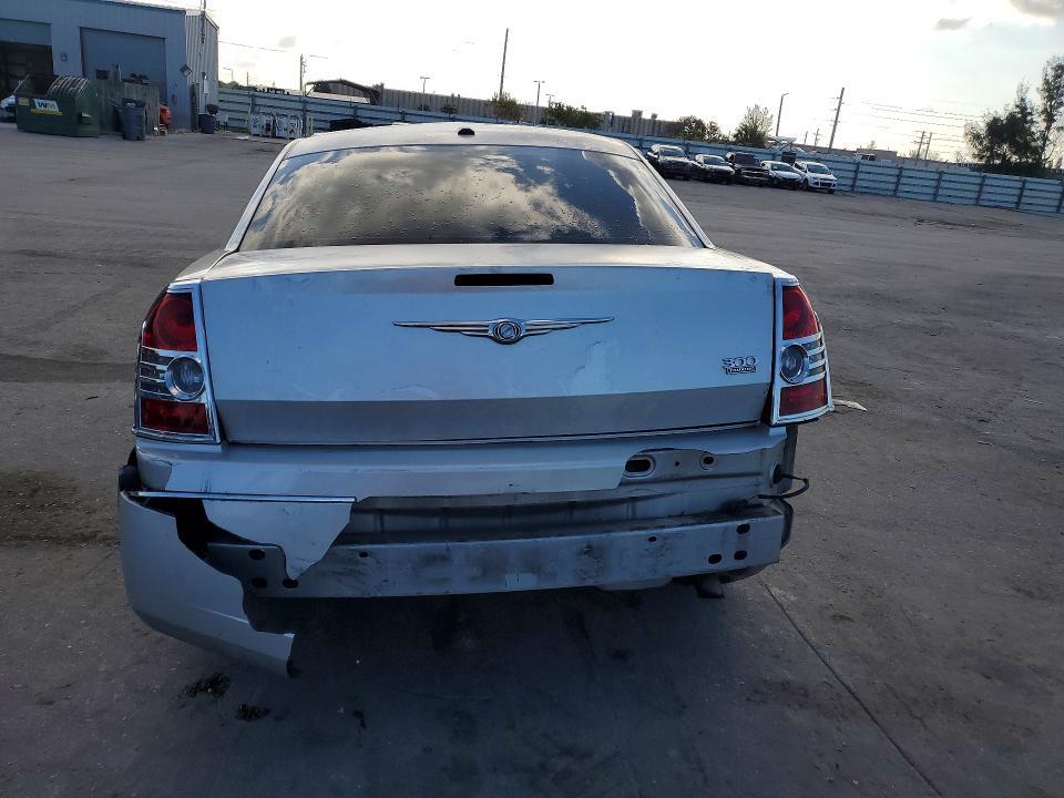 2010 Chrysler 300 Touring