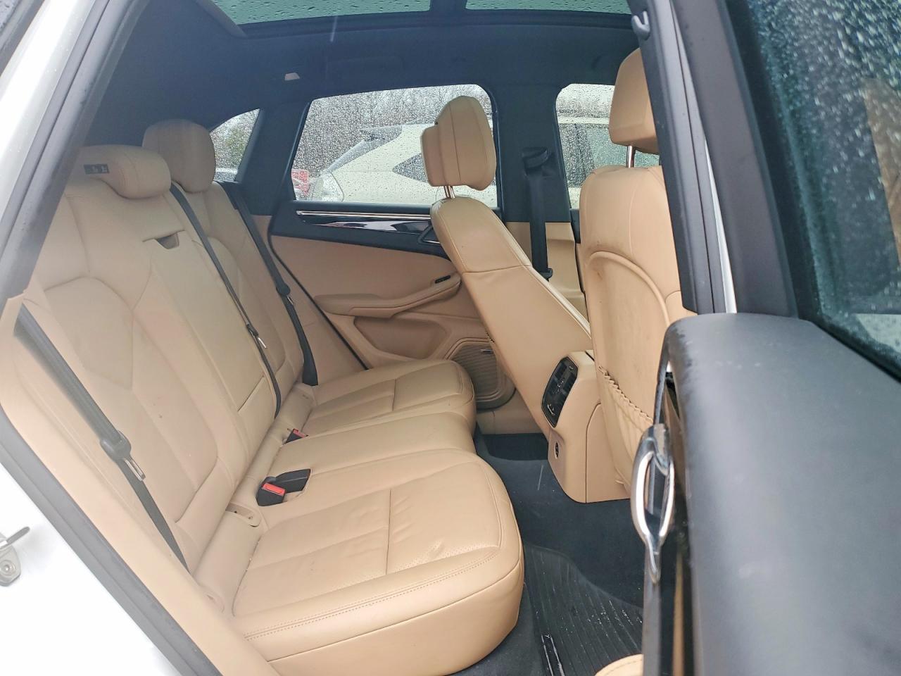 2020 Porsche Macan