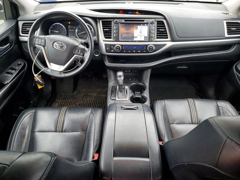 2018 Toyota Highlander se