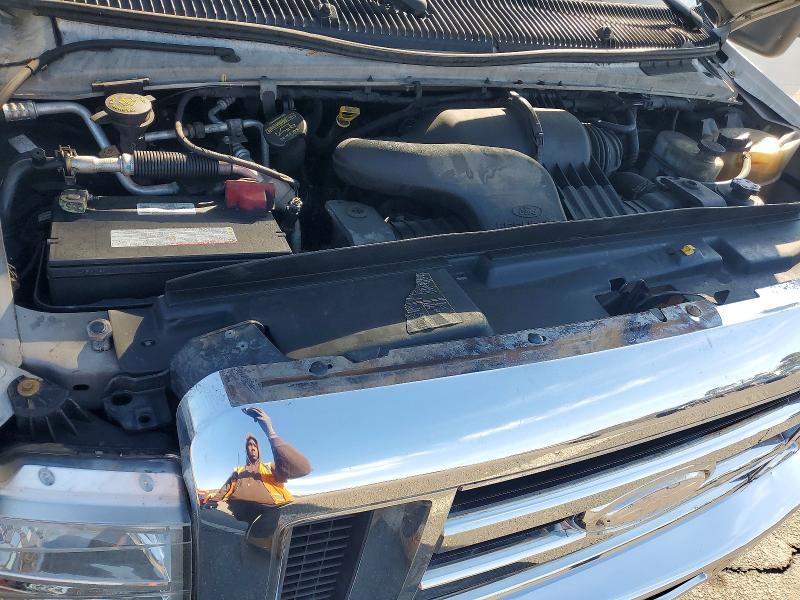2014 Ford Econoline E350 Super Duty Wagon