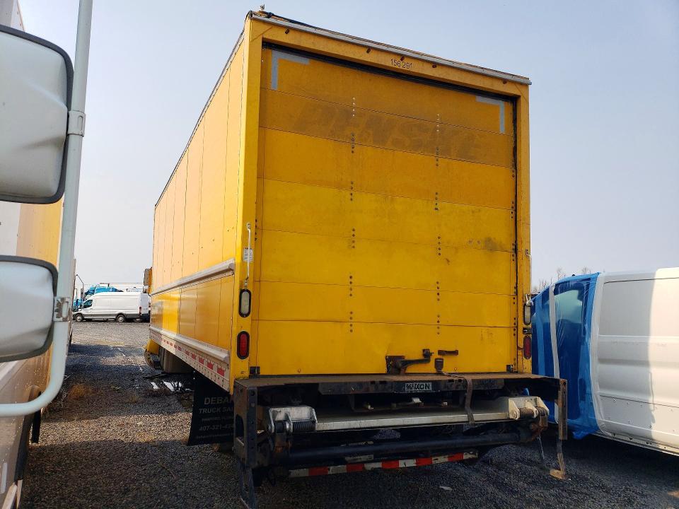 2017 Hino 268A BOX Truck