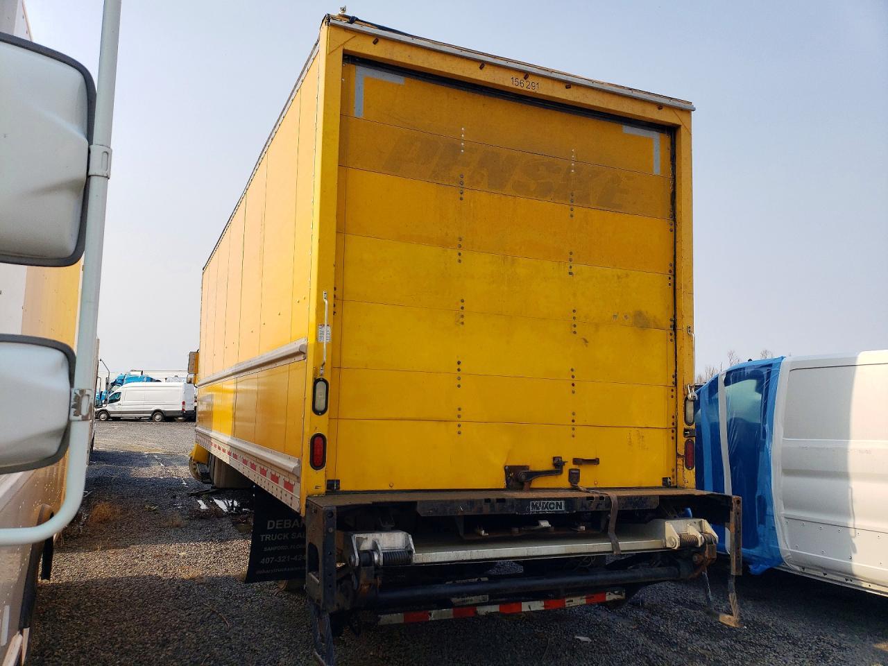 2017 Hino 268A BOX Truck