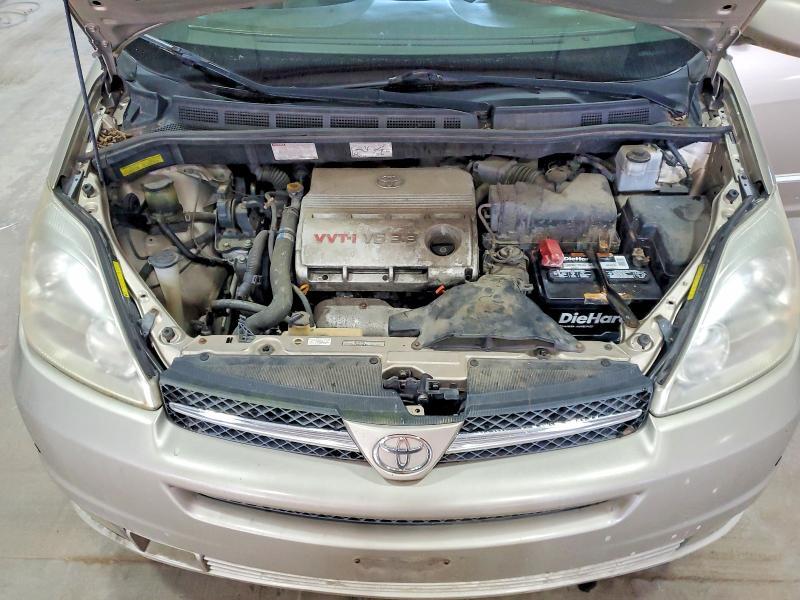 2005 Toyota Sienna xle Limited 7 Passenger
