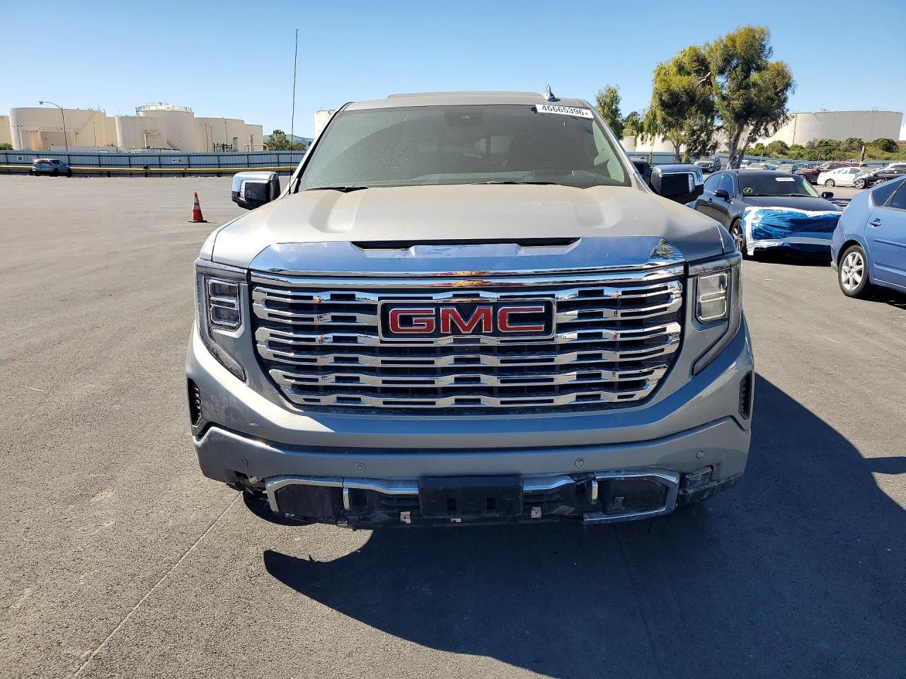2025 GMC Sierra K1500 Denali