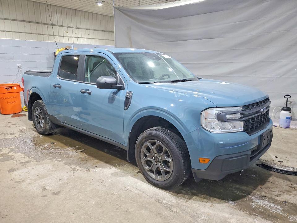 2022 Ford Maverick XL