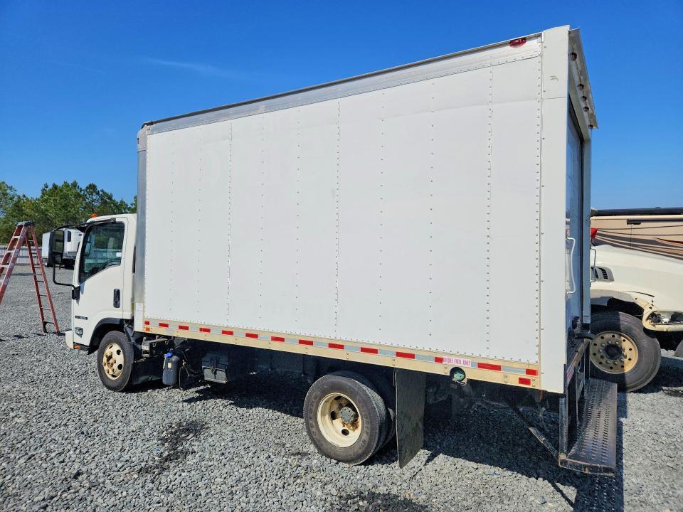 2018 Isuzu NPR BOX Truck