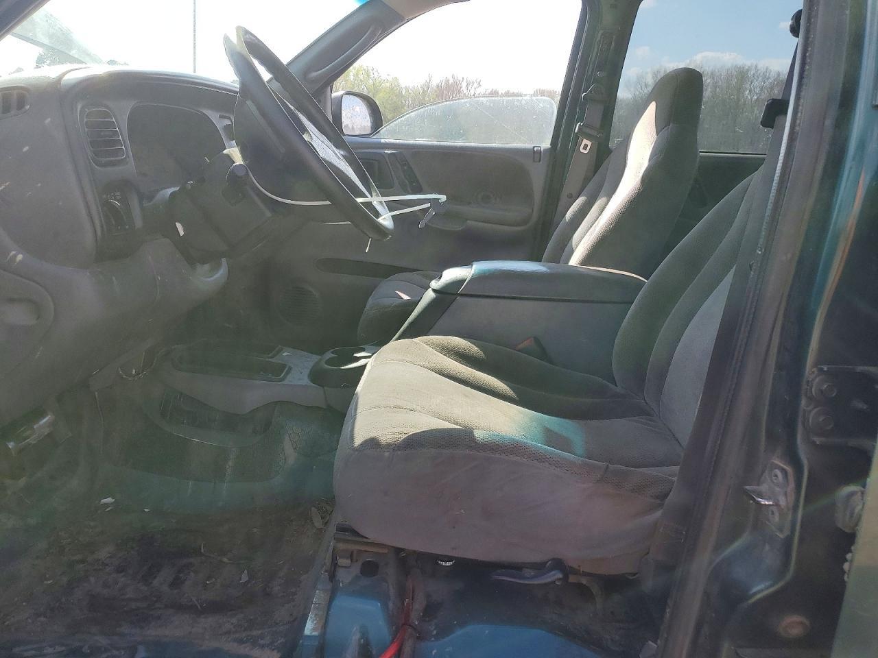 2000 Dodge Dakota Quattro