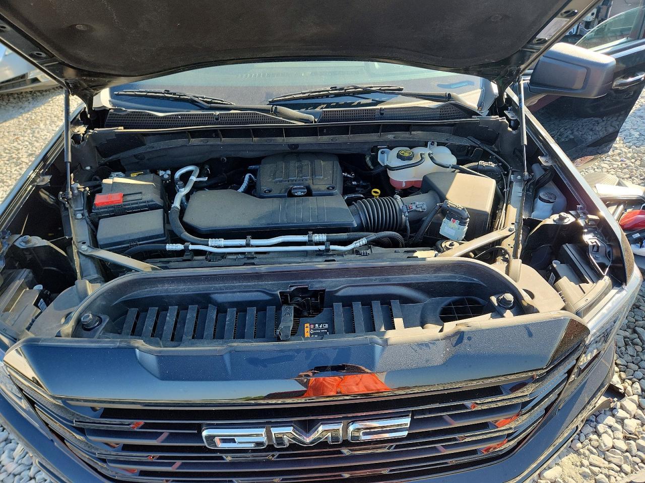 2024 GMC Sierra K1500 Elevation