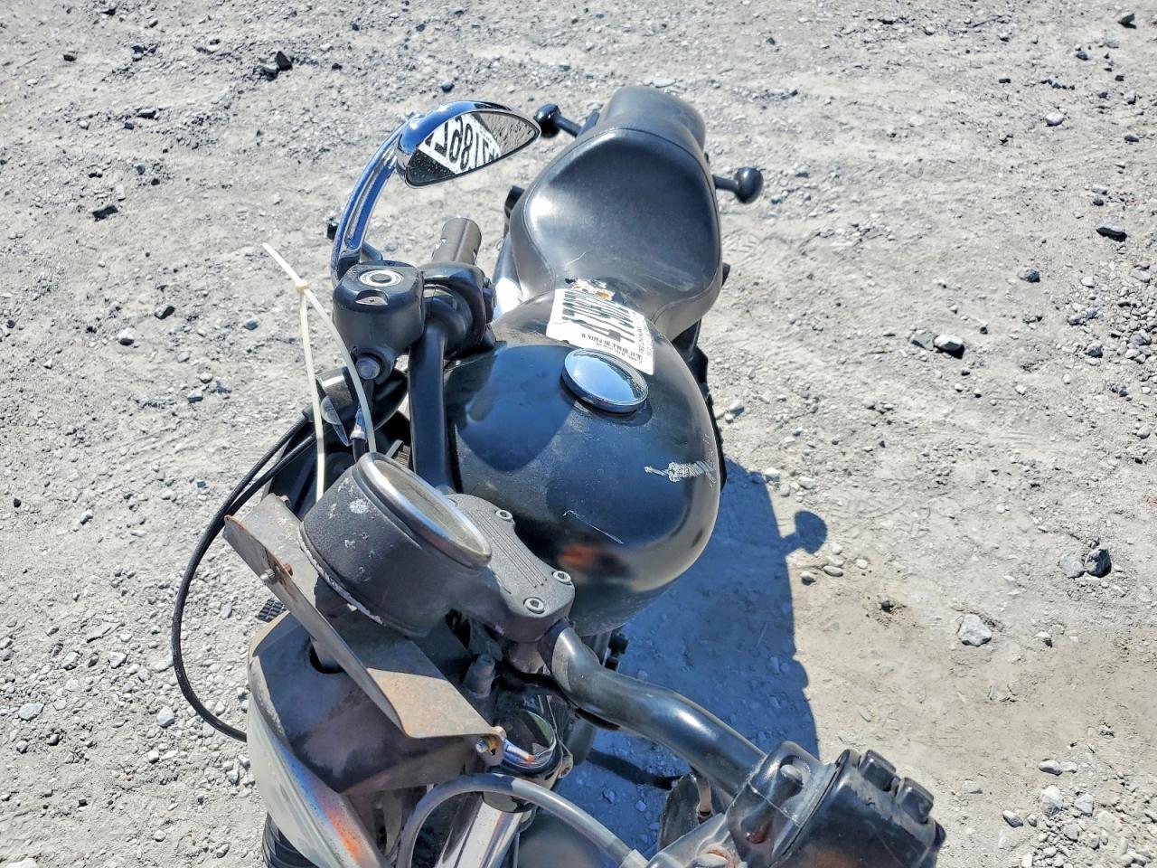 2015 Harley-Davidson XL883 Iron 883