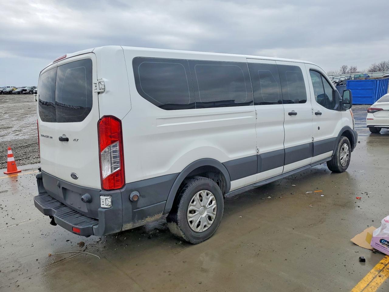 2017 Ford Transit T-350