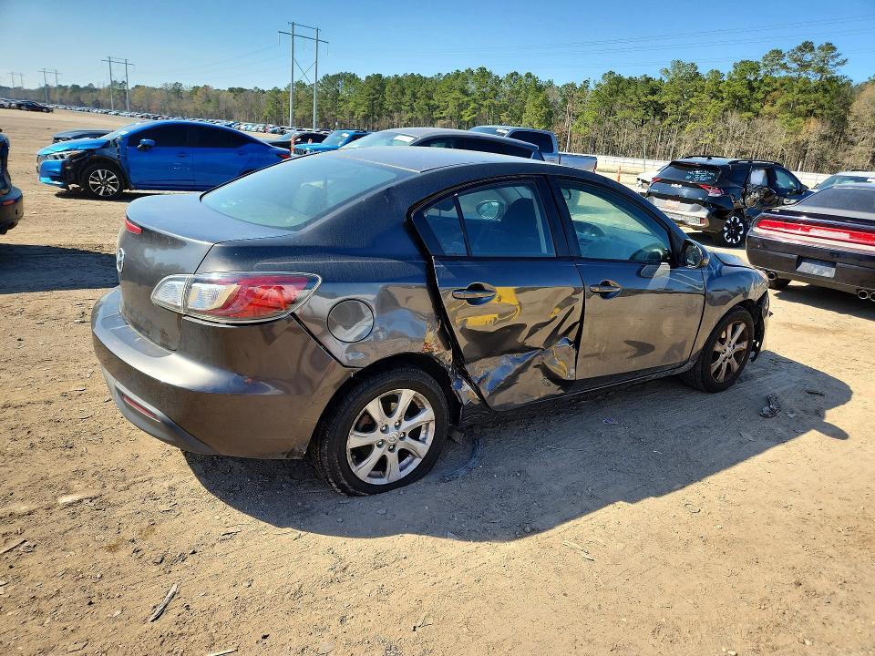 2010 Mazda 3 I