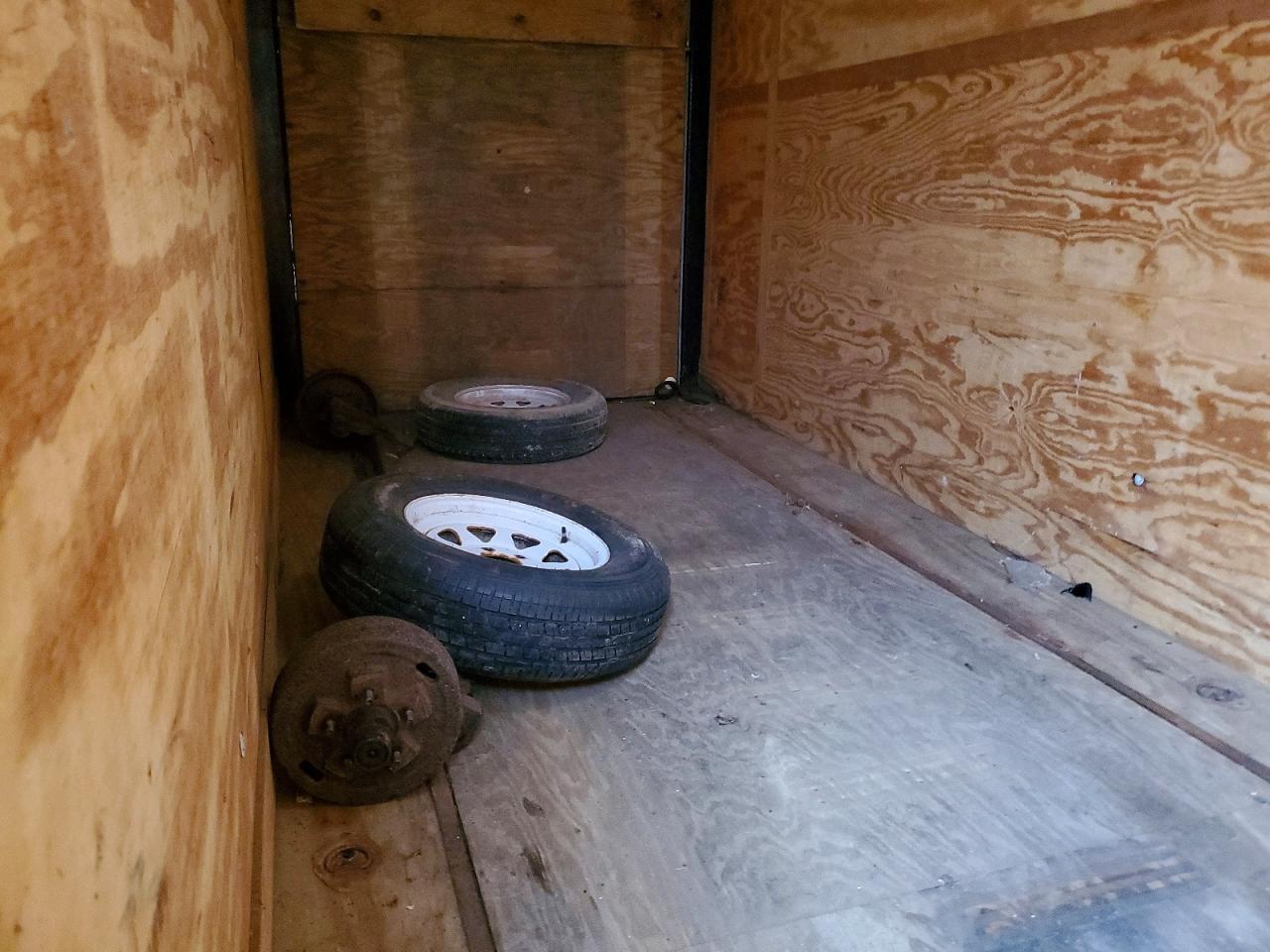 1996 Timberwolf 1996 Timber Wolf ST618WT Enclosed Cargo Trailer