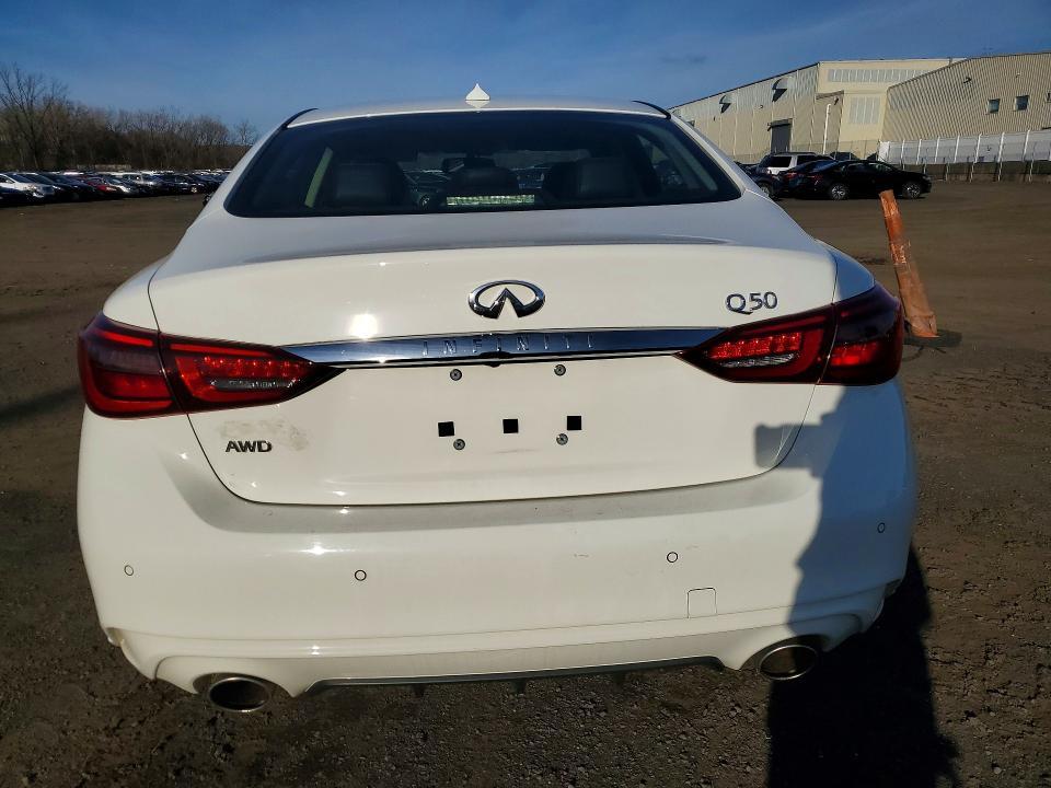 2021 Infiniti Q50 Luxe